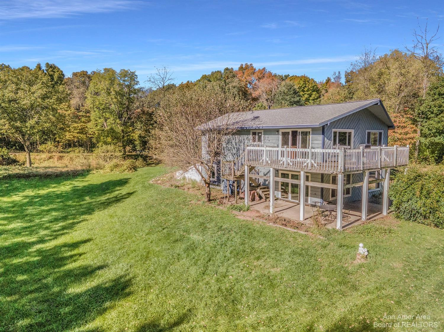 7343 Lingane Road Chelsea, MI 48118 - Photo 4 of 37 Photo 4