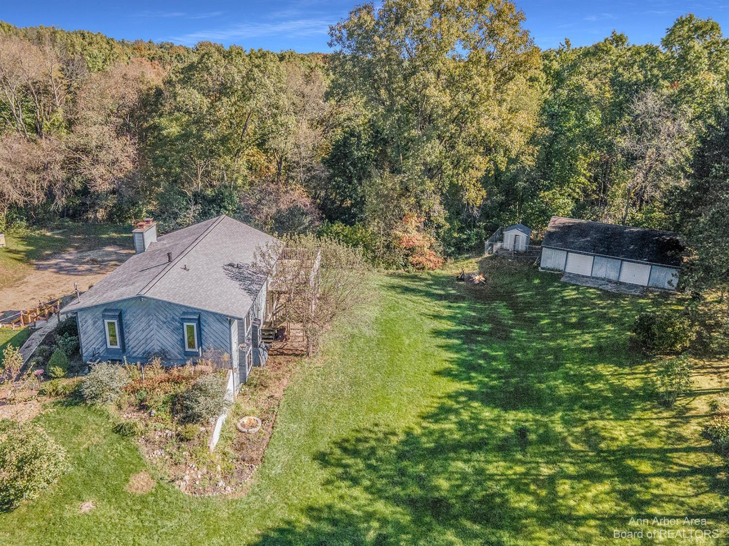 7343 Lingane Road Chelsea, MI 48118 - Photo 7 of 37 Photo 7
