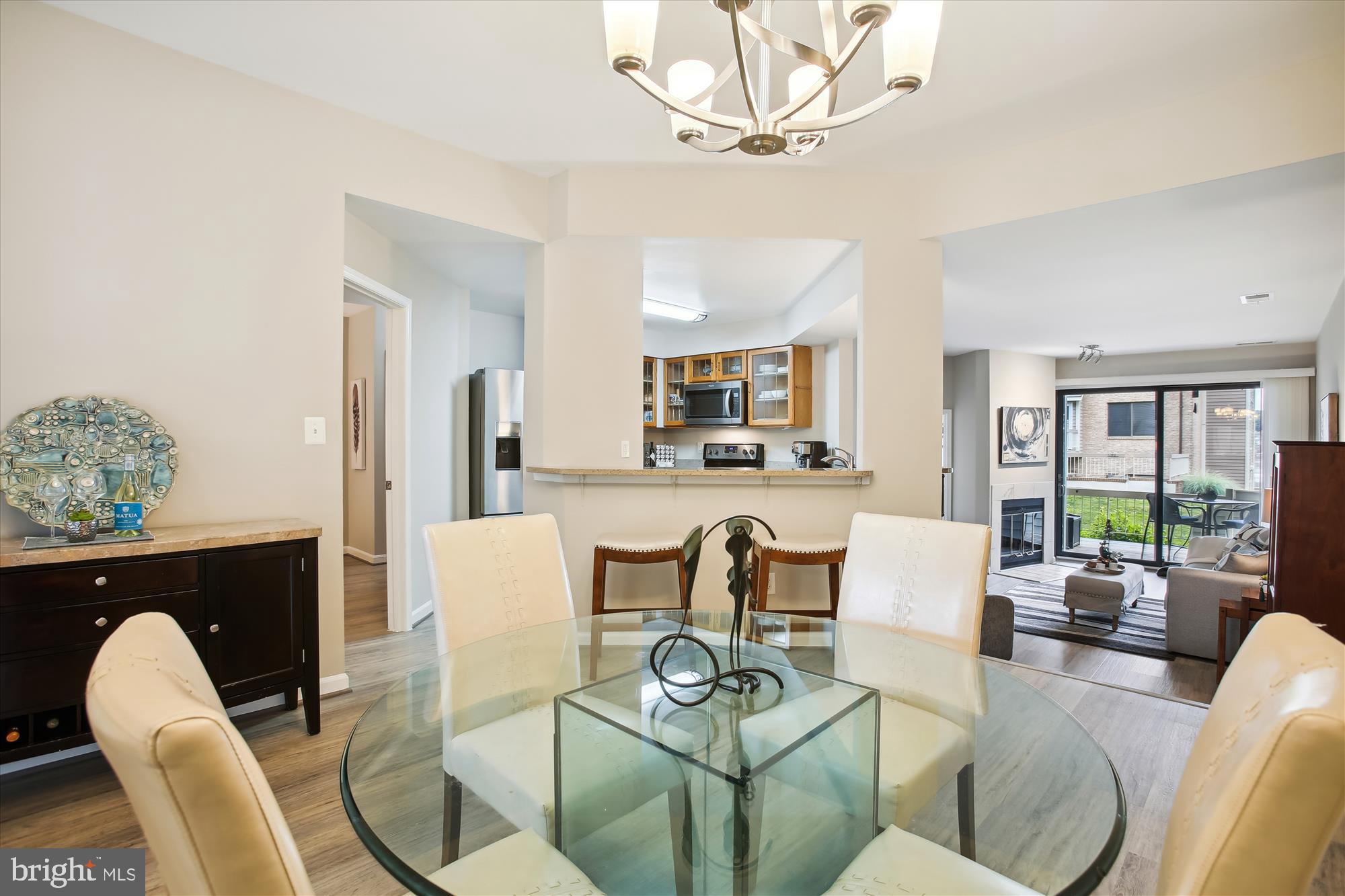 11208 Harbor Court, Unit 1208 Reston, VA 20191 - Photo 12 of 51 Dining Room