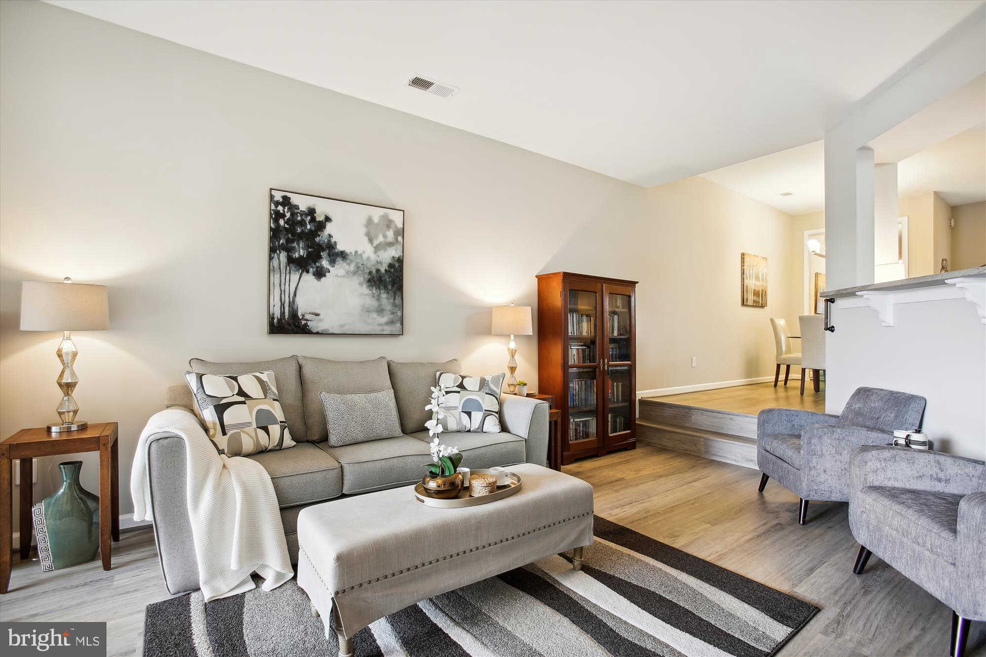 11208 Harbor Court, Unit 1208 Reston, VA 20191 - Photo 18 of 51 Living Room
