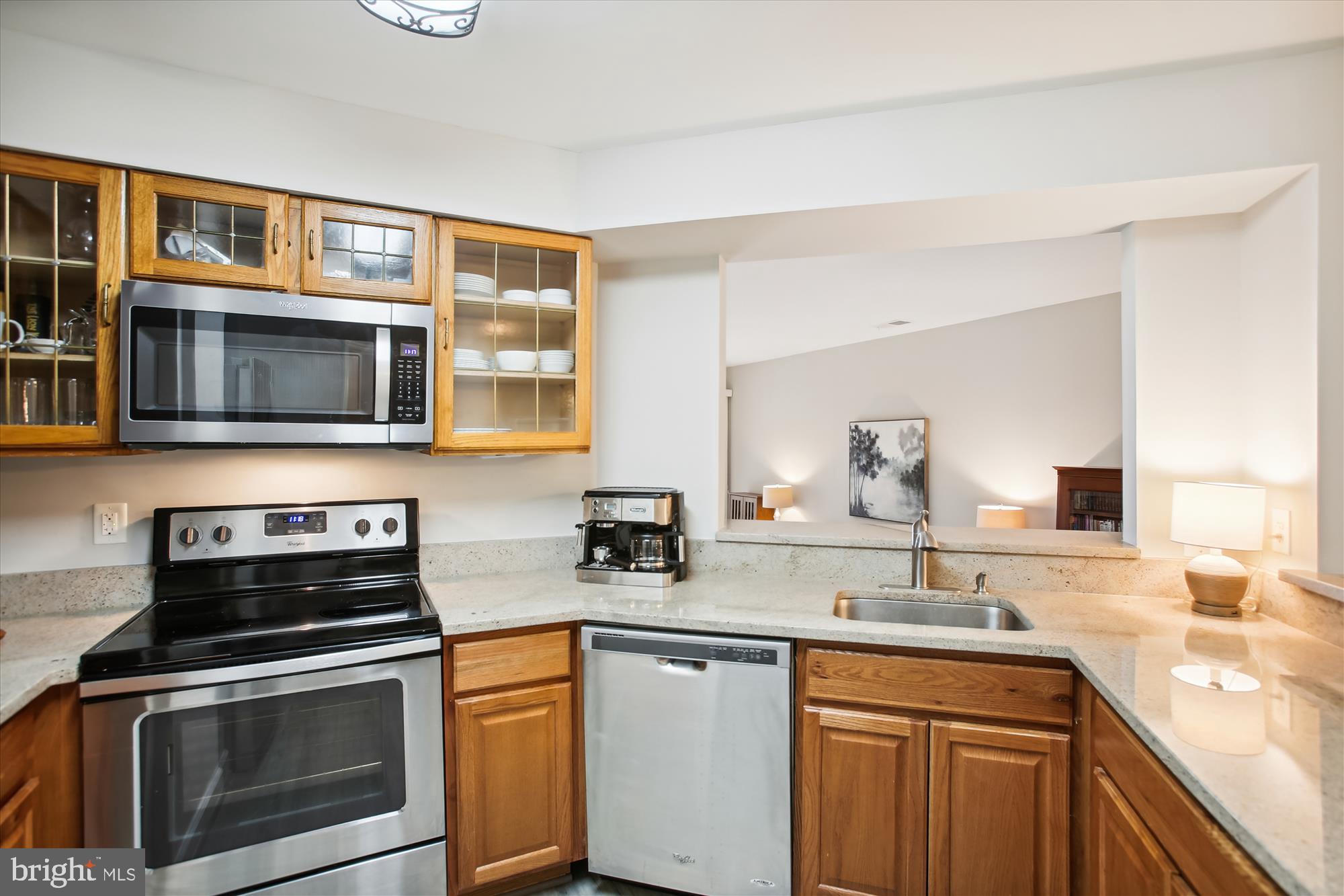 11208 Harbor Court, Unit 1208 Reston, VA 20191 - Photo 19 of 51 Kitchen