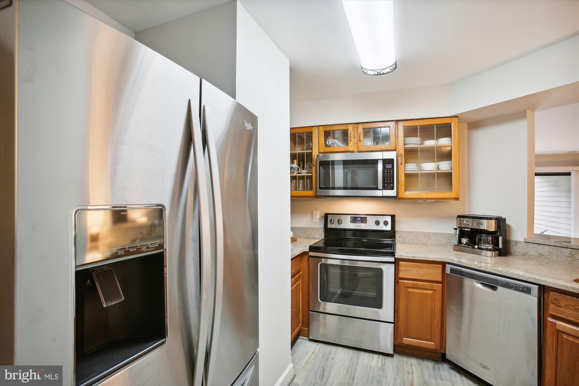 11208 Harbor Court, Unit 1208 Reston, VA 20191 - Photo 20 of 51 Kitchen