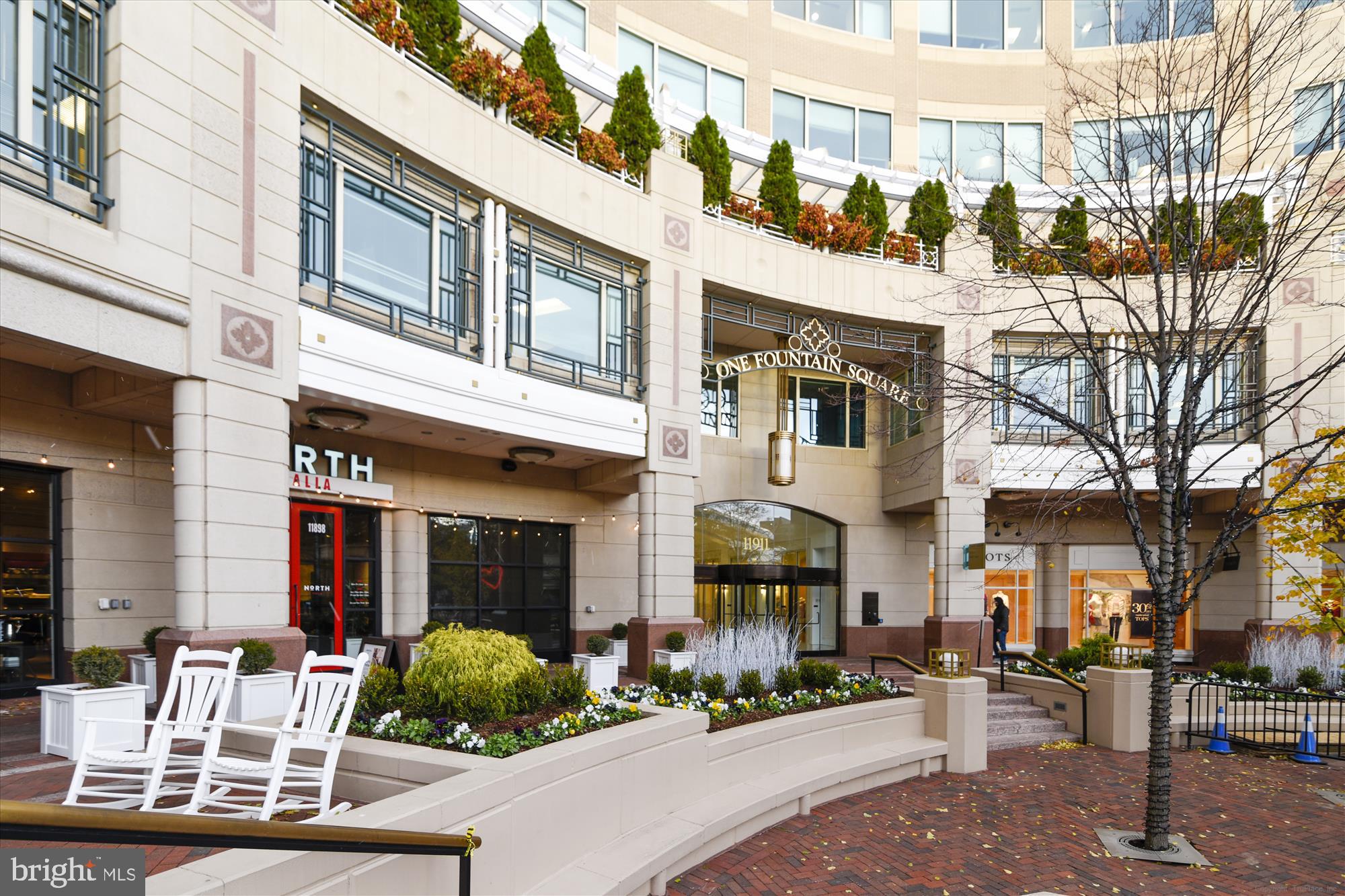 11208 Harbor Court, Unit 1208 Reston, VA 20191 - Photo 44 of 51 Reston Town Center Shop
