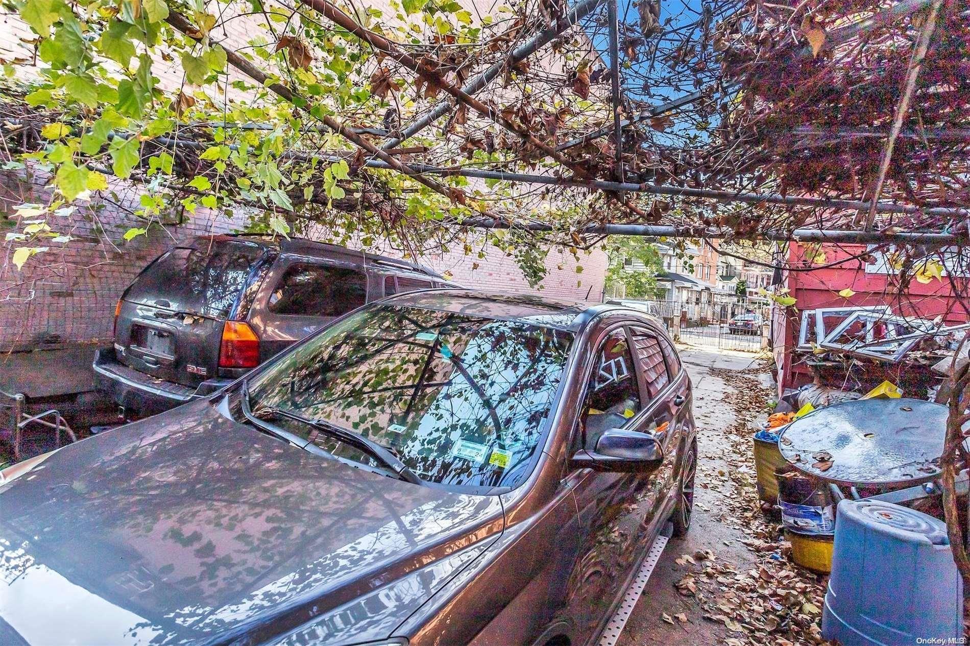 34-25 109th Street Queens, NY 11368 - Photo 5 of 11