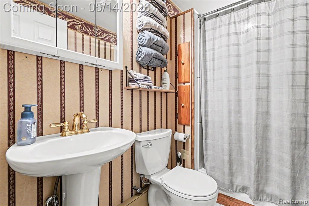 1263 Victoria Lane Fenton, MI 48430 - Photo 21 of 44