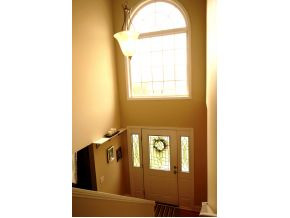 148 Rockingham Meadows Drive Johnson City, TN 37615 - Photo 2 of 21 Grand Entry