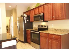 148 Rockingham Meadows Drive Johnson City, TN 37615 - Photo 7 of 21 Granite and Stainless Steel