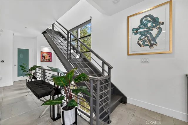 $8,200 | 1418 Innes Place, Venice, CA 90291