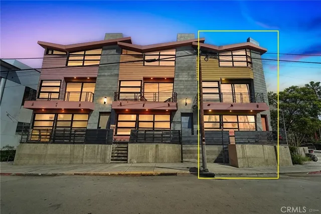 $8,200 | 1418 Innes Place, Venice, CA 90291