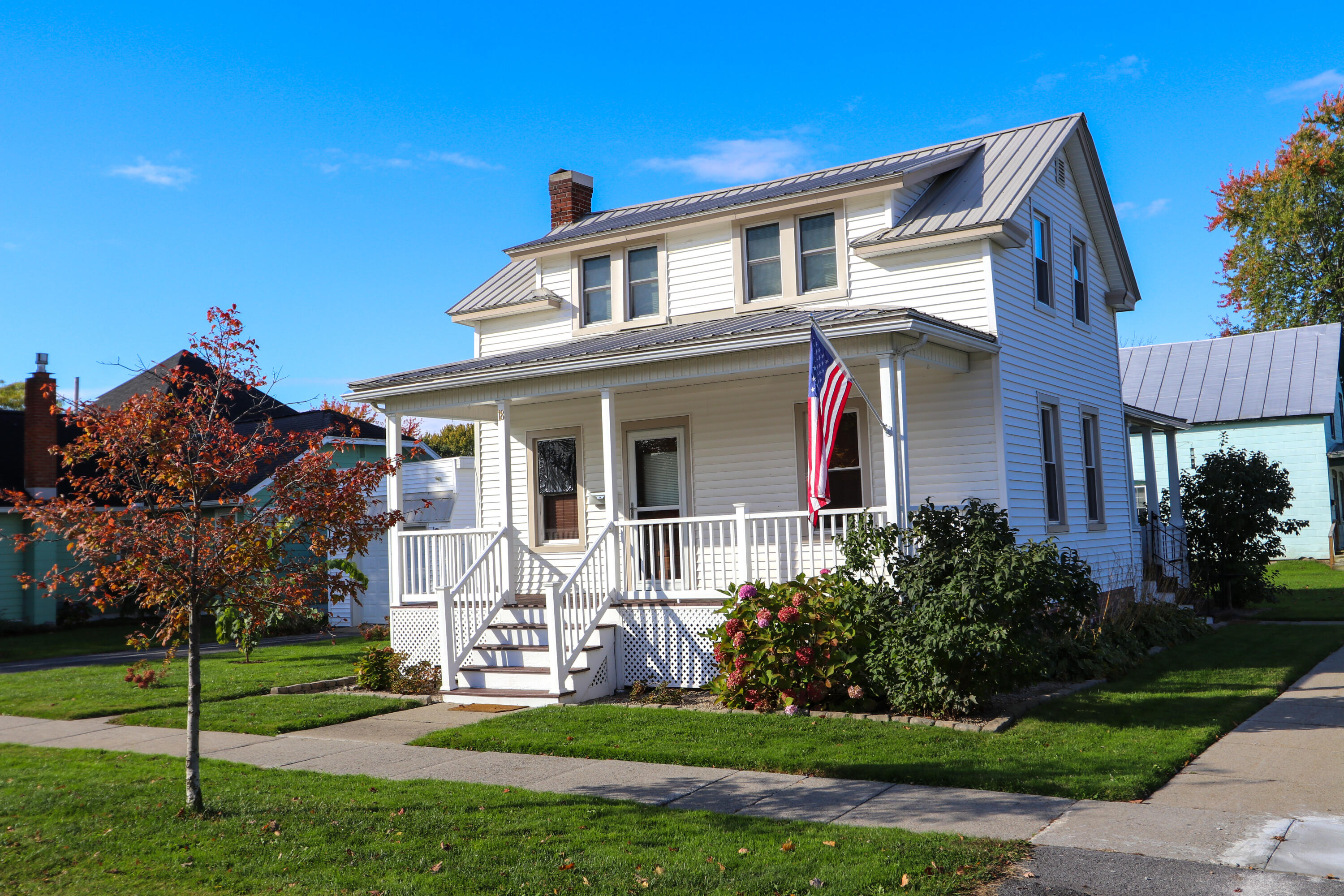 18 Maple Street Rouses Point, NY 12979 - Photo 1 of 26 Gallery Image 1
