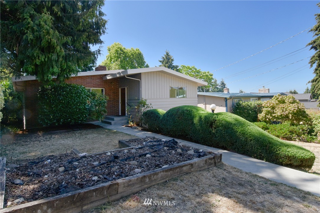 2129 North 89th Street Seattle, WA 98103 - Photo 1 of 25 Gallery Image 1