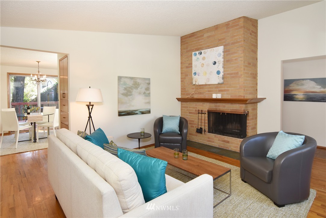 2129 North 89th Street Seattle, WA 98103 - Photo 2 of 25 Gallery Image 2