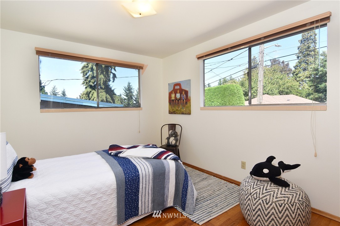 2129 North 89th Street Seattle, WA 98103 - Photo 11 of 25 Gallery Image 11