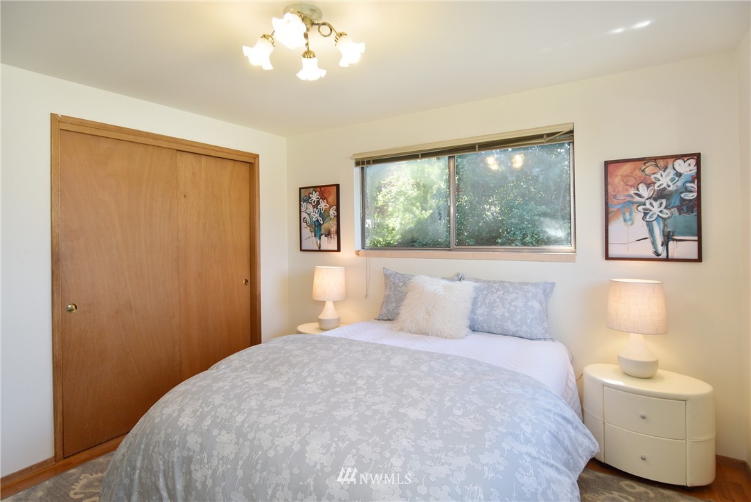 2129 North 89th Street Seattle, WA 98103 - Photo 10 of 25 Gallery Image 10
