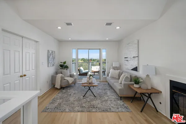 $1,700,000 | 11543 Sunshine Terrace, Studio City, CA 91604