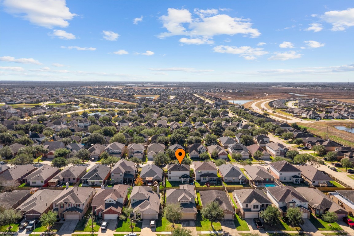 30 Supiro Drive Manvel, TX 77578 - Photo 25 of 30 an aerial view of multiple house