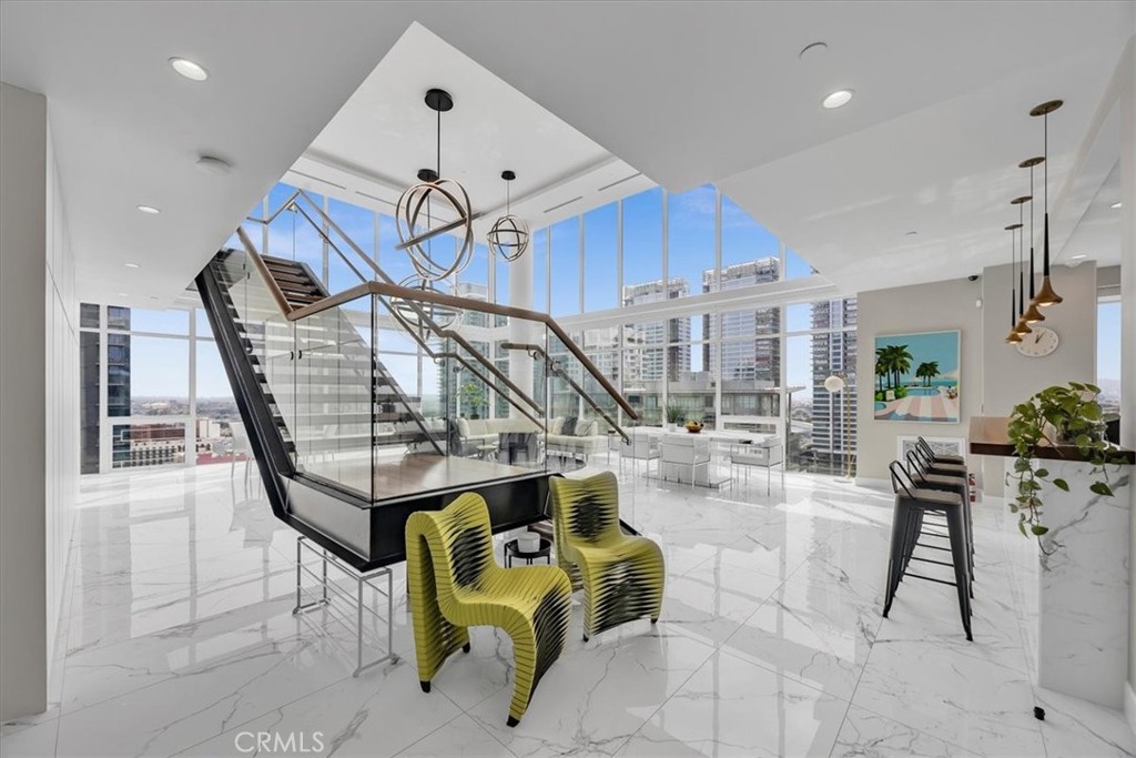 1050 South Grand Ave Unit PH1  