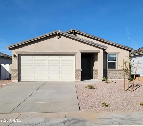 $409,990 | 7572 East Cozy Cottage Lane, San Tan Valley, AZ 85143