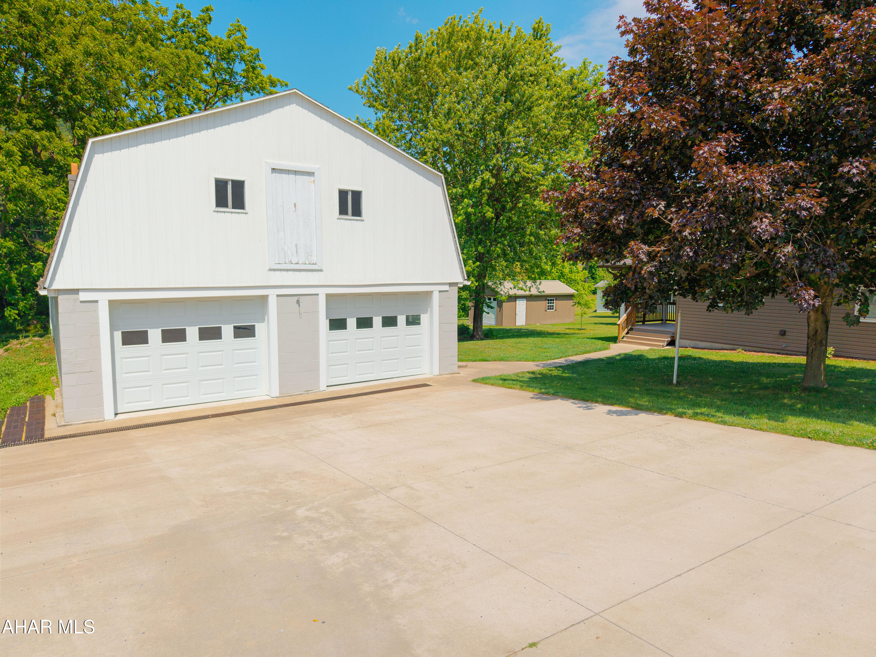 2391 Raystown Road Everett, PA 15537 - Photo 43 of 61