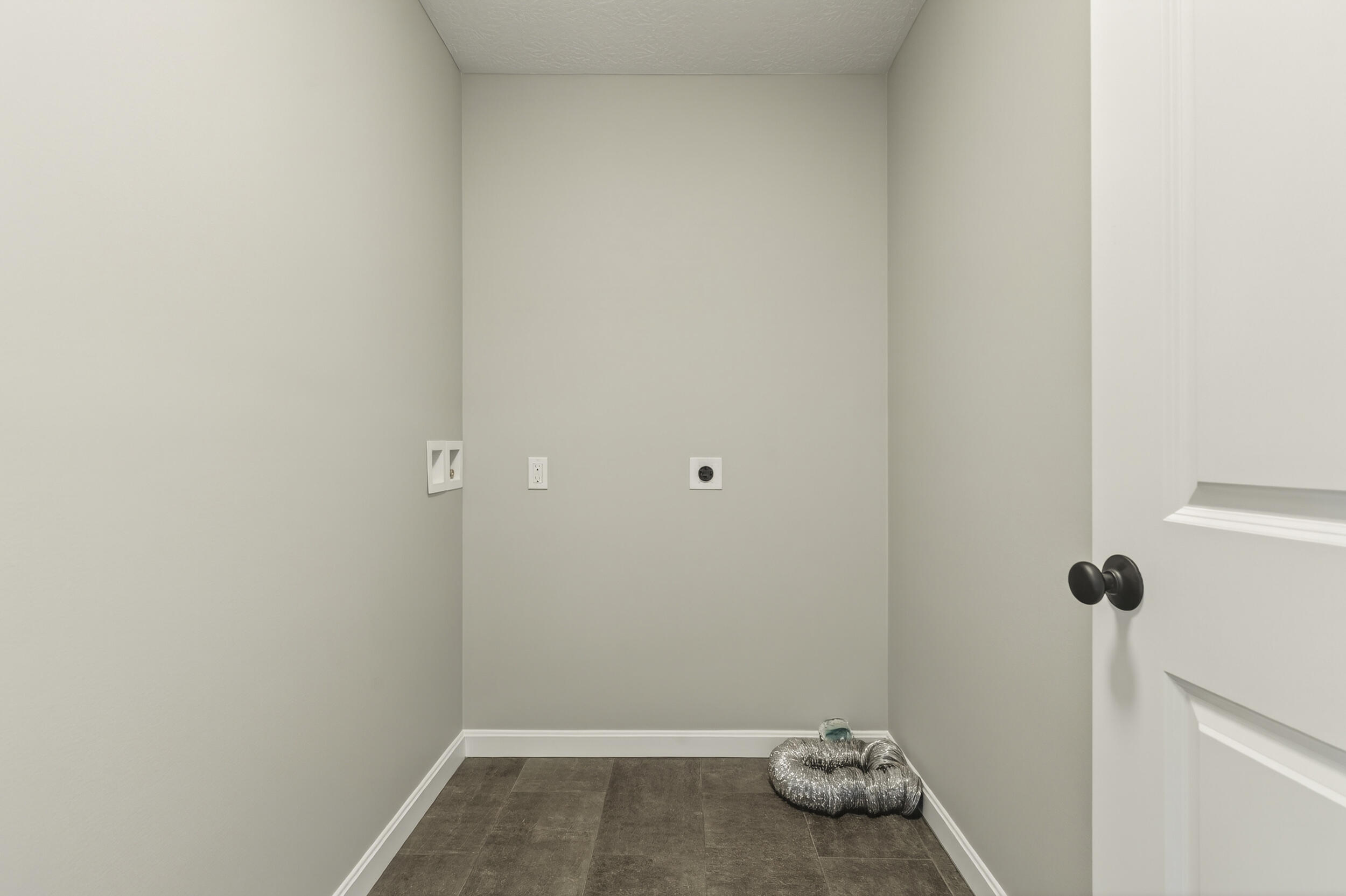 5 Blaine Road, Unit 109 Saco, ME 04072 - Photo 9 of 40 Similar To Built - MODEL HOME