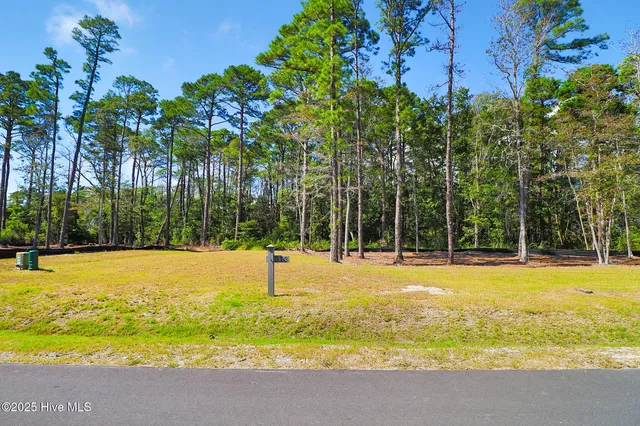 $352,800 | 479 Freedom Park Road, Beaufort, NC 28516