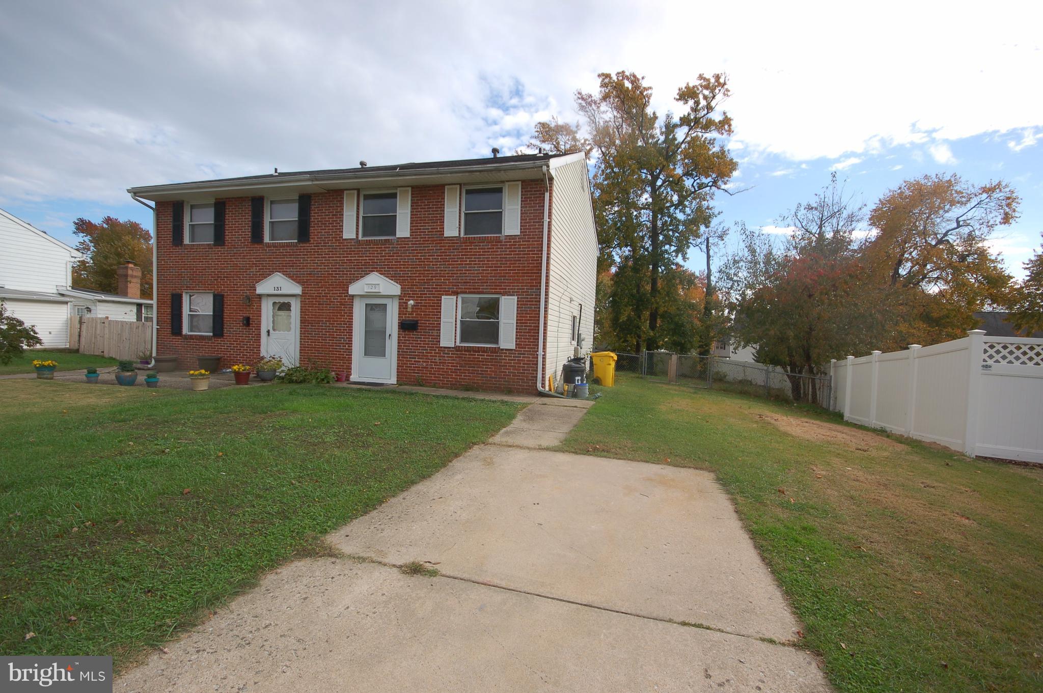 129 Dunlap Road Pasadena, MD 21122 - Photo 3 of 22 Exterior (Front)