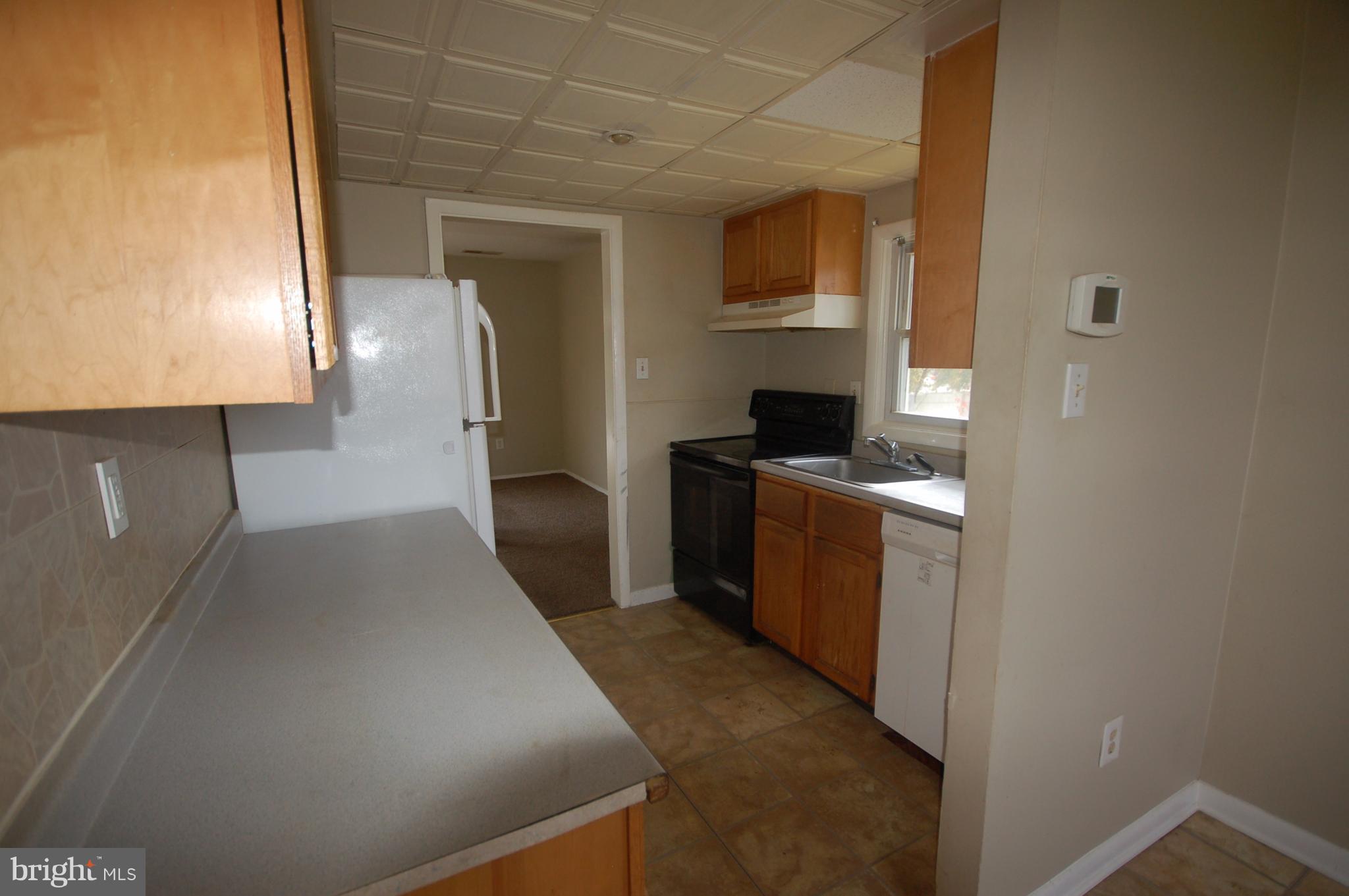 129 Dunlap Road Pasadena, MD 21122 - Photo 5 of 22 Kitchen