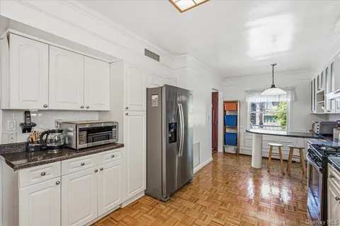 $1,588,000 | 64-61 230th Street | Oakland Gardens