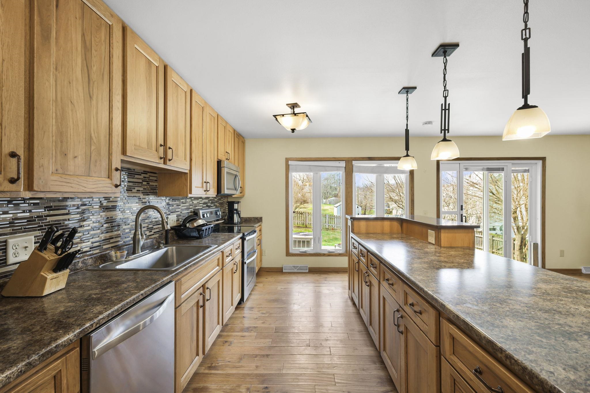 5 Yorktown Circle Madison, WI 53711 - Photo 5 of 38
