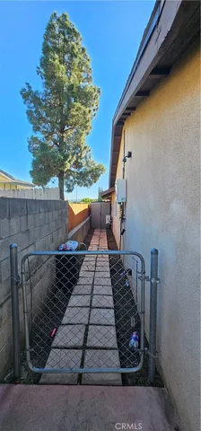 $3,100 | 3166 Atlantic Avenue, Highland, CA 92346