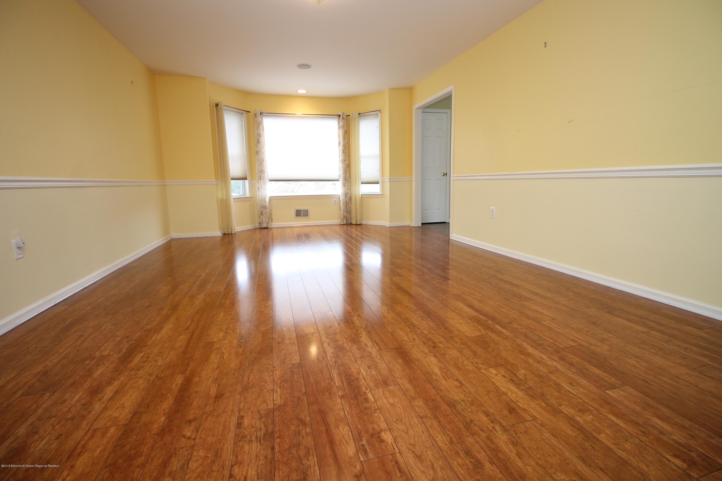 15 Leiden Road Freehold, NJ 07728 - Photo 11 of 78 IMG_9226
