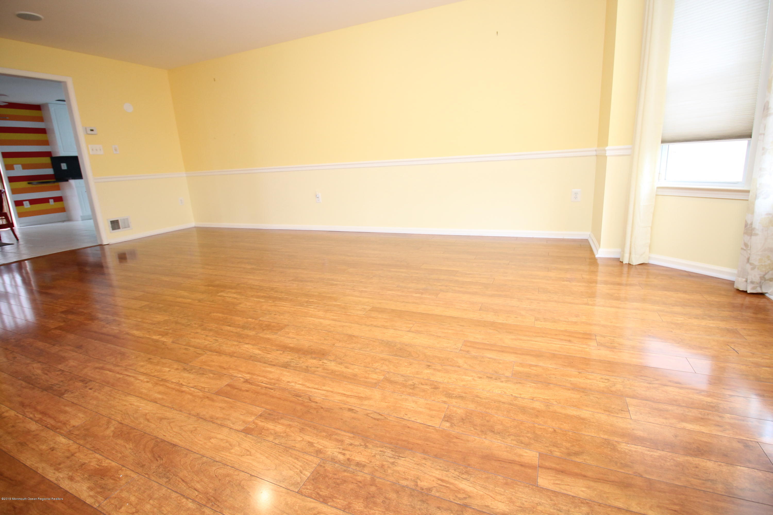 15 Leiden Road Freehold, NJ 07728 - Photo 12 of 78 IMG_9227