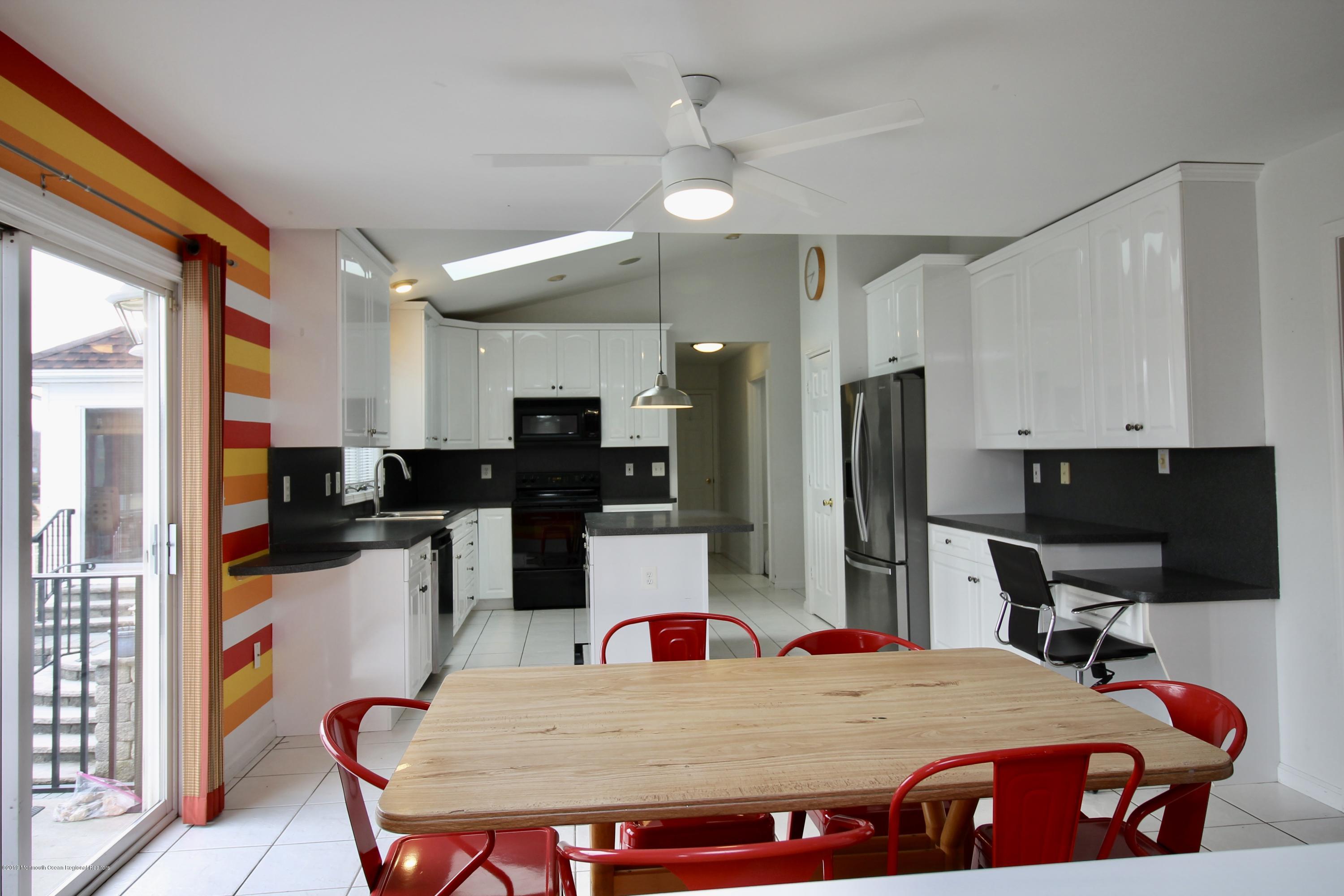 15 Leiden Road Freehold, NJ 07728 - Photo 18 of 78 fullsizeoutput_2523