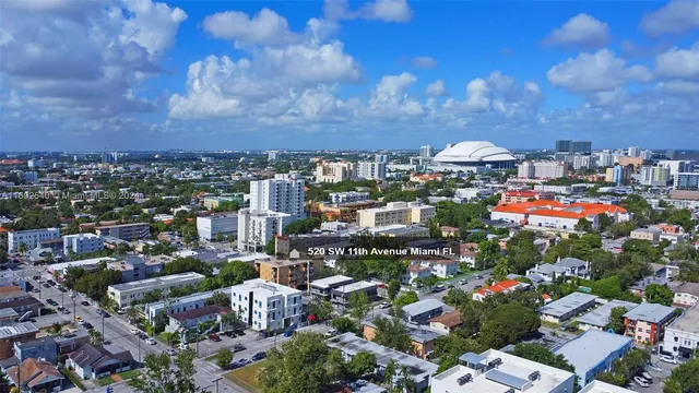 $800,000 | 520 Southwest 11th Avenue, Miami, FL 33130