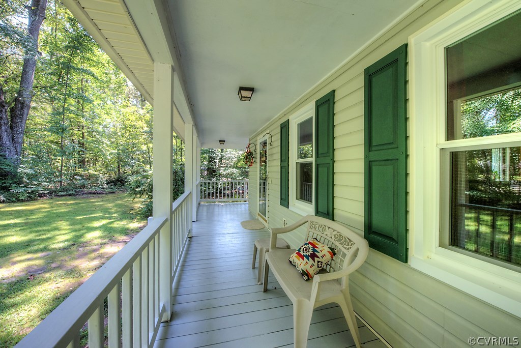 4331 Three Bridge Road Powhatan, VA 23139 - Photo 3 of 29 Gallery Image 3