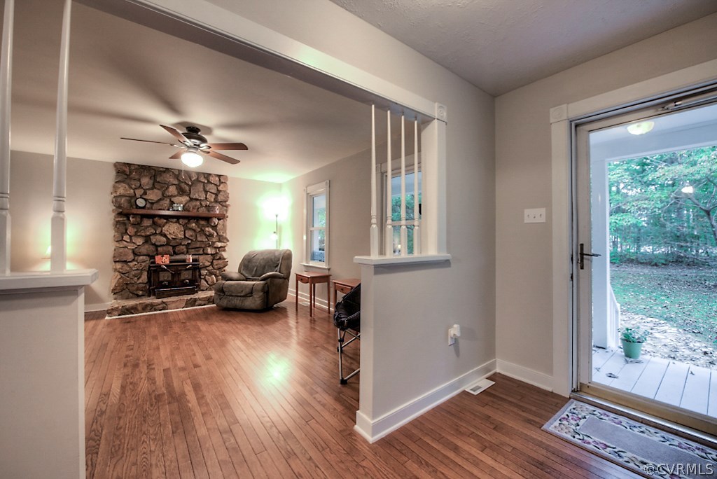 4331 Three Bridge Road Powhatan, VA 23139 - Photo 6 of 29 Gallery Image 6
