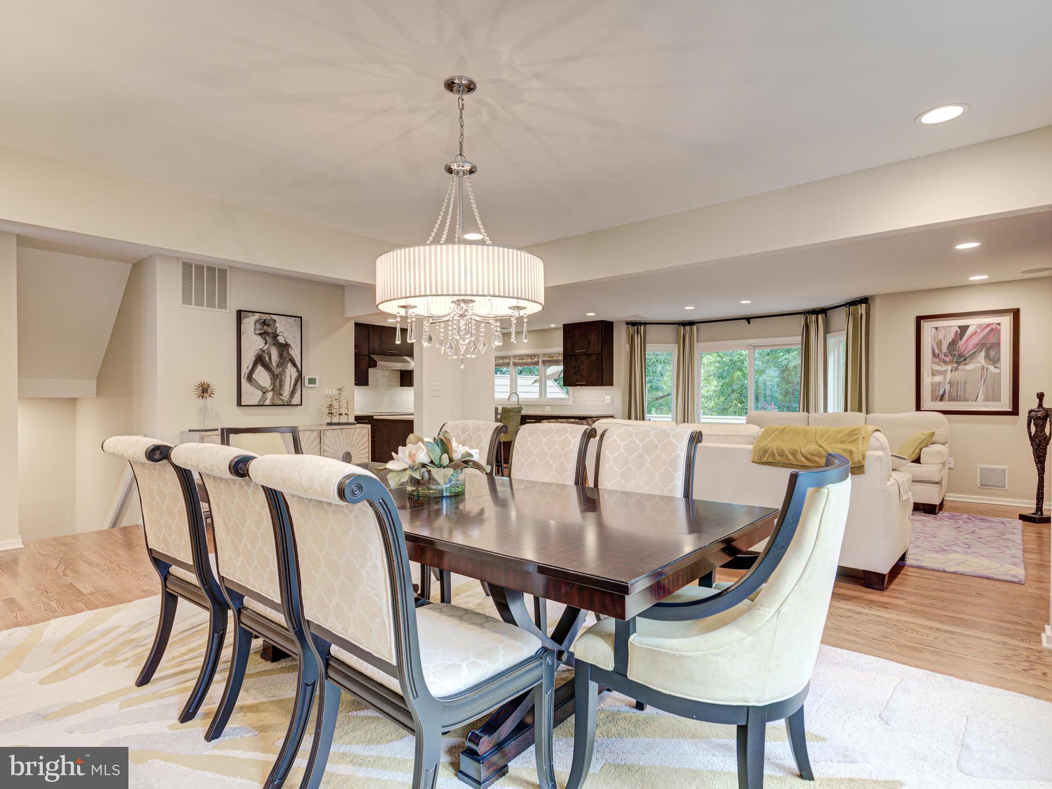 1422 Belcastle Court Reston, VA 20194 - Photo 16 of 85 Gallery Image 16