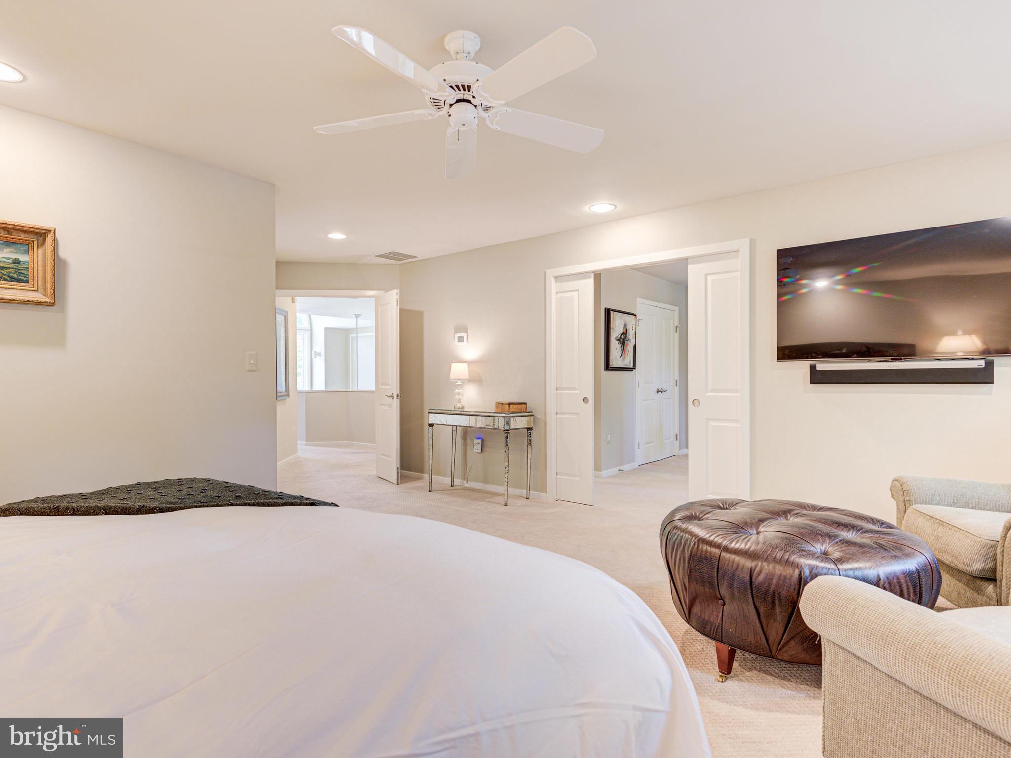 1422 Belcastle Court Reston, VA 20194 - Photo 35 of 85 Gallery Image 35