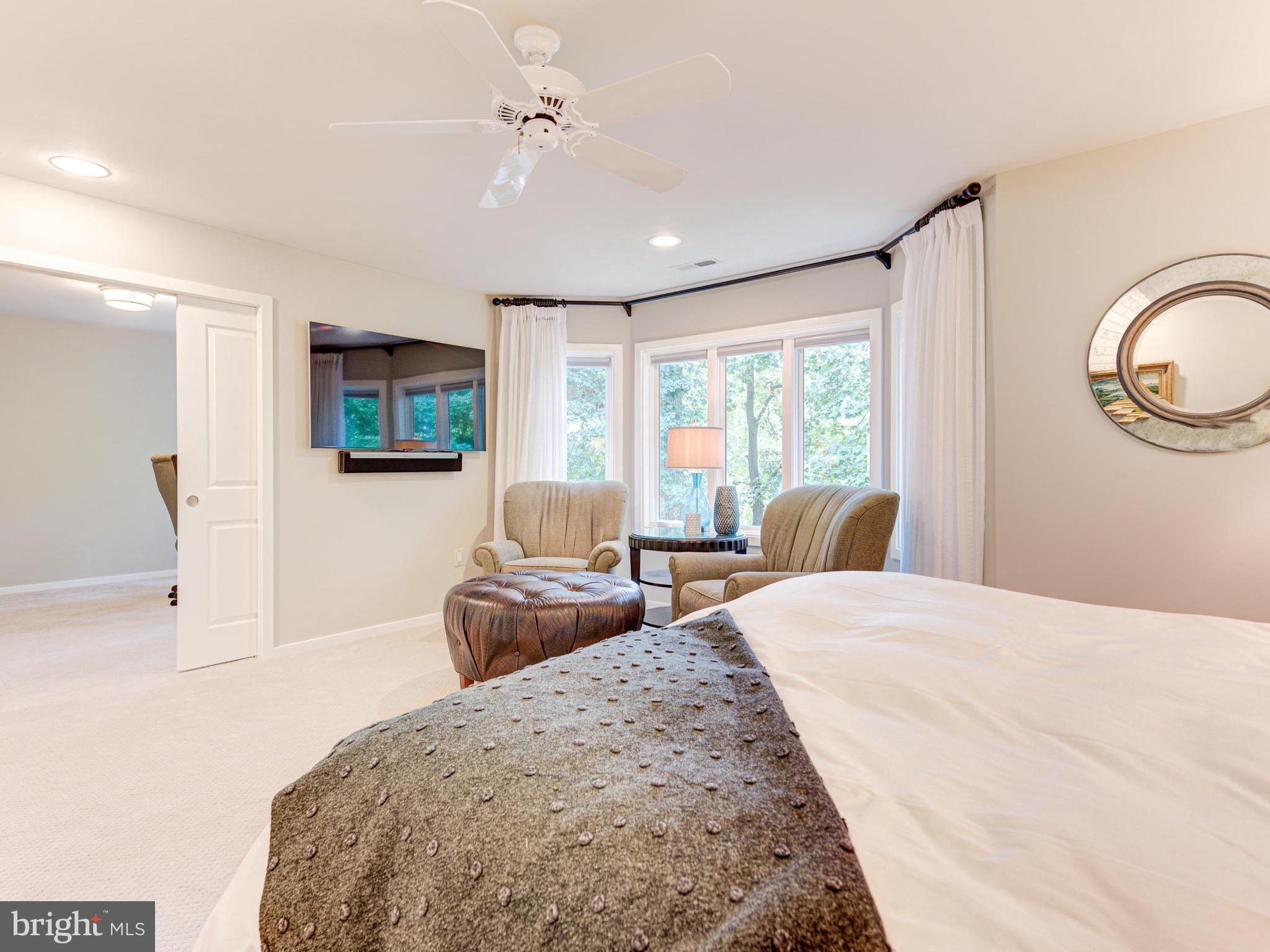 1422 Belcastle Court Reston, VA 20194 - Photo 38 of 85 Gallery Image 38