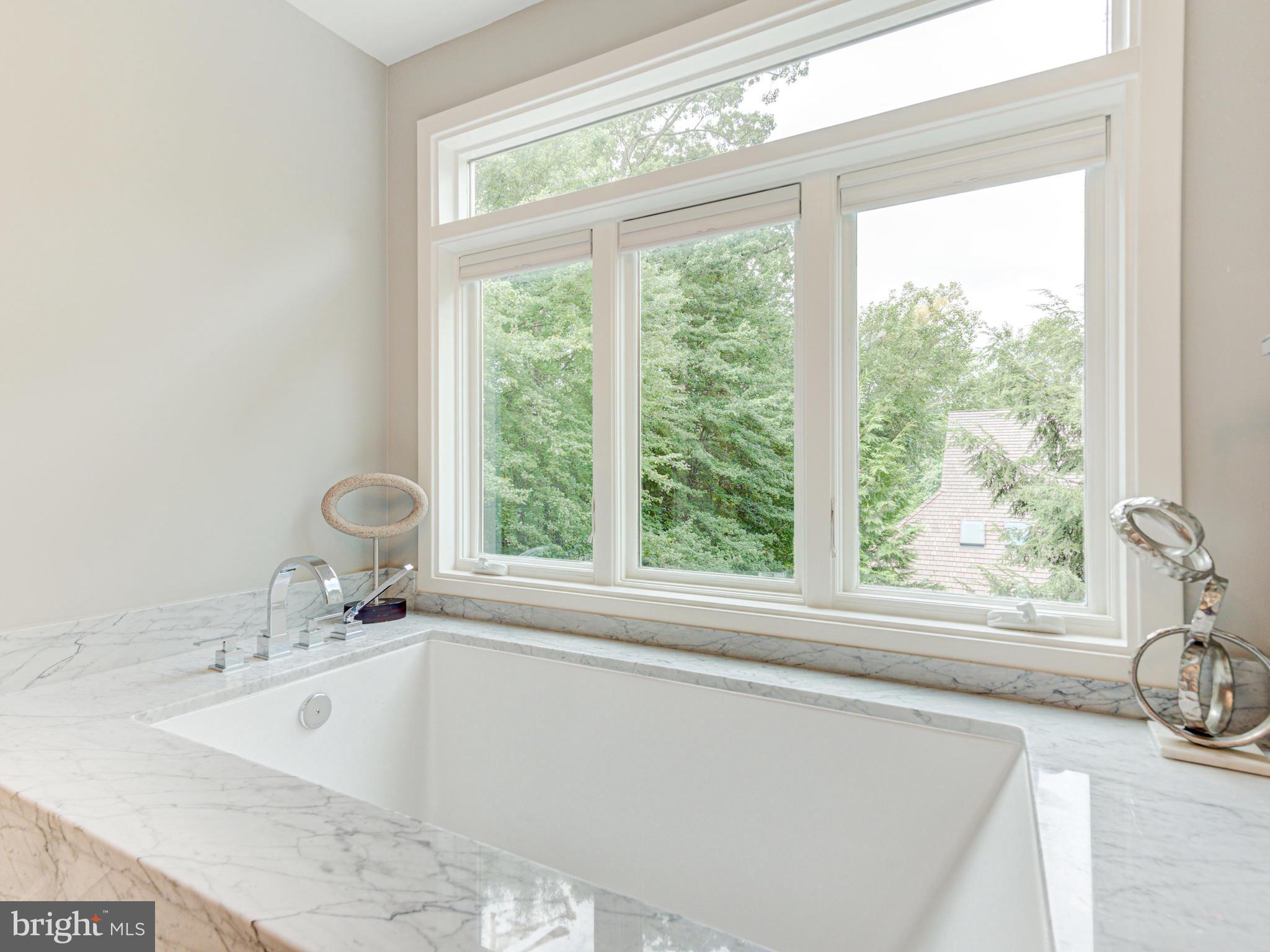 1422 Belcastle Court Reston, VA 20194 - Photo 46 of 85 Gallery Image 46