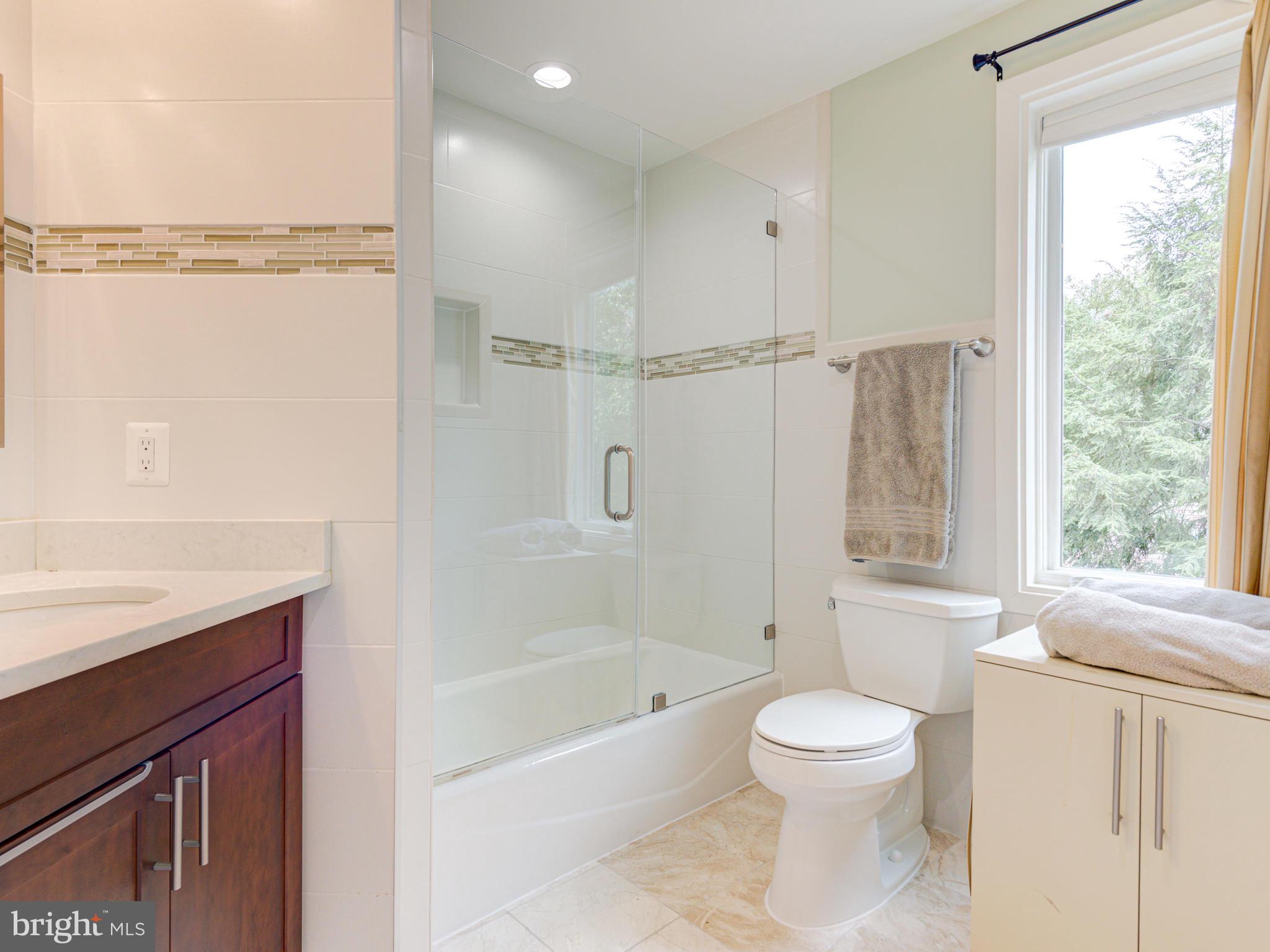 1422 Belcastle Court Reston, VA 20194 - Photo 55 of 85 Bathroom with access from bedroom two and hallway