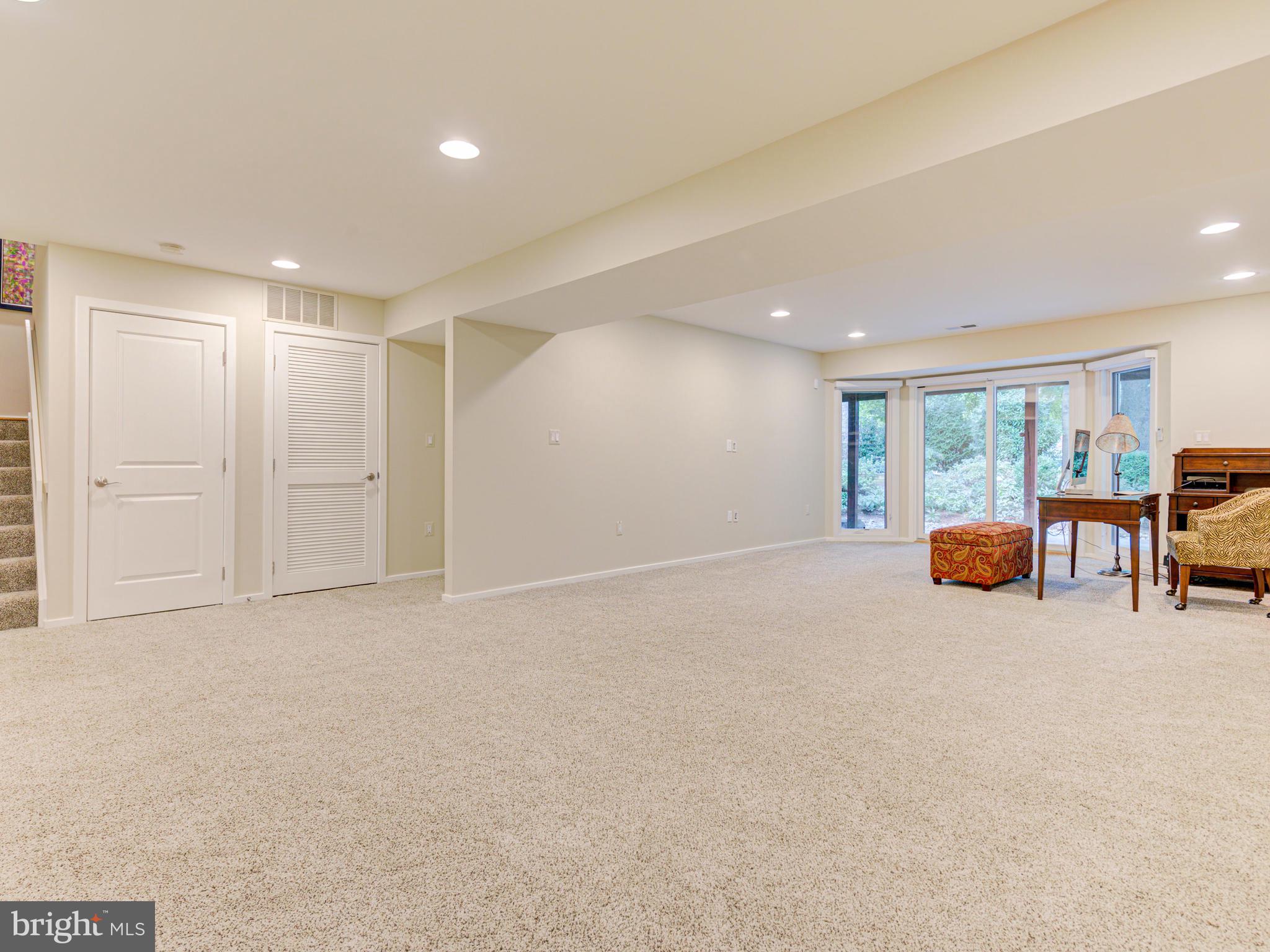 1422 Belcastle Court Reston, VA 20194 - Photo 62 of 85 Sliding doors lead to stone patio