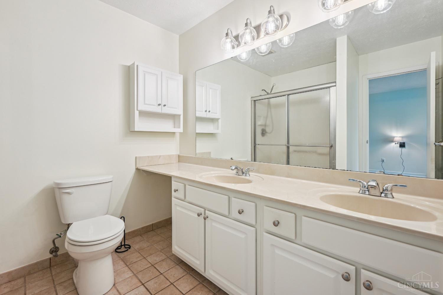 7264 East Galbraith Road Cincinnati, OH 45243 - Photo 23 of 33