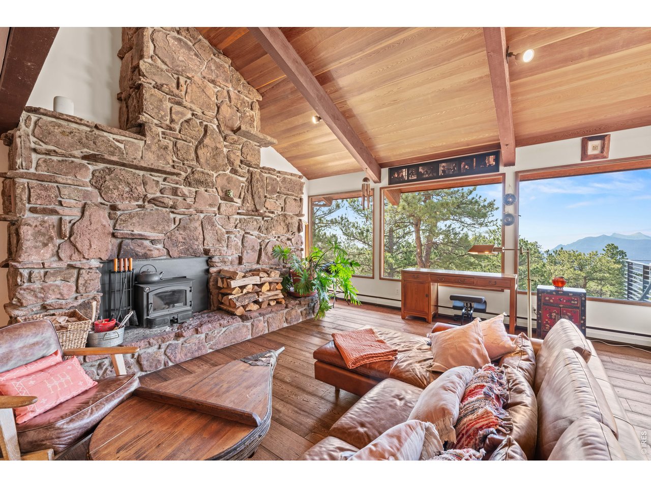 311 Sky Trail Road Boulder, CO 80302 - Photo 5 of 46