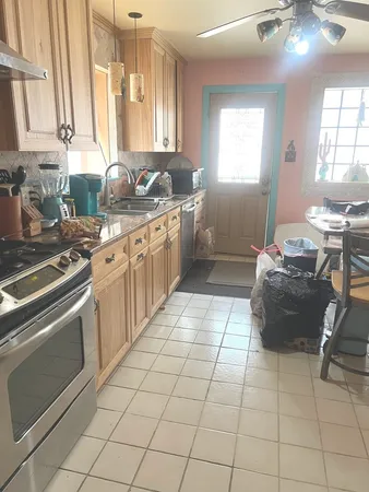$375,000 | 2334 South 10th Avenue, North Riverside, IL 60546