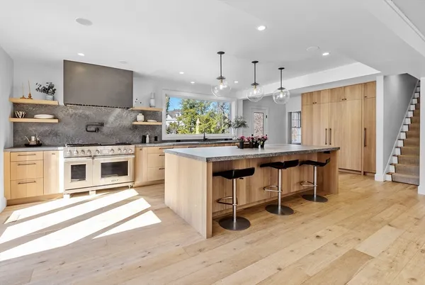 $5,850,000 | 187 Main Street, Hingham, MA 02043