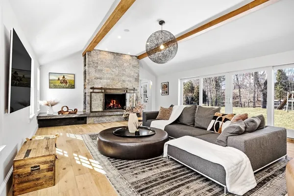 $5,850,000 | 187 Main Street, Hingham, MA 02043