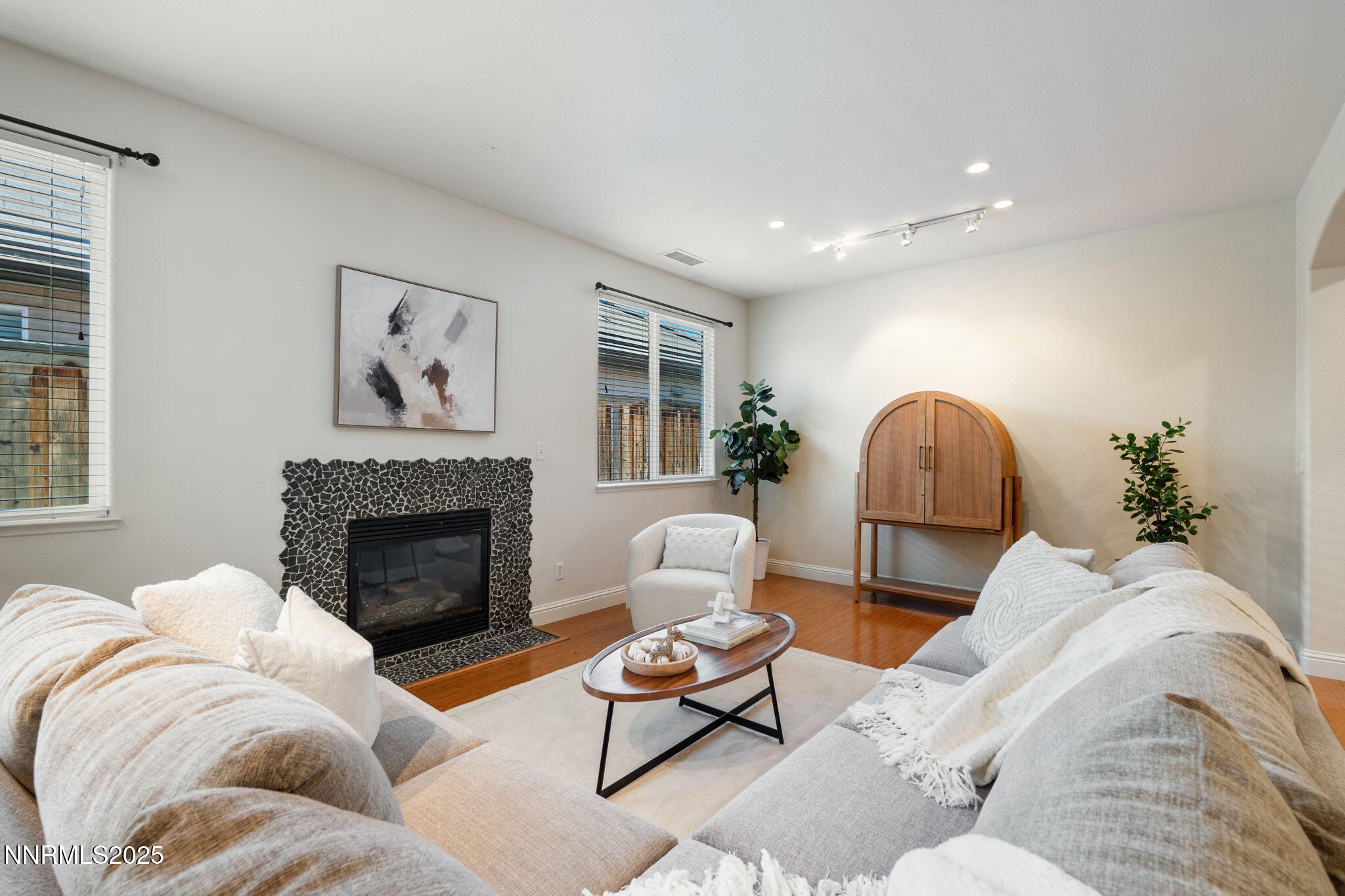 11-web-or-mls-DSC06049