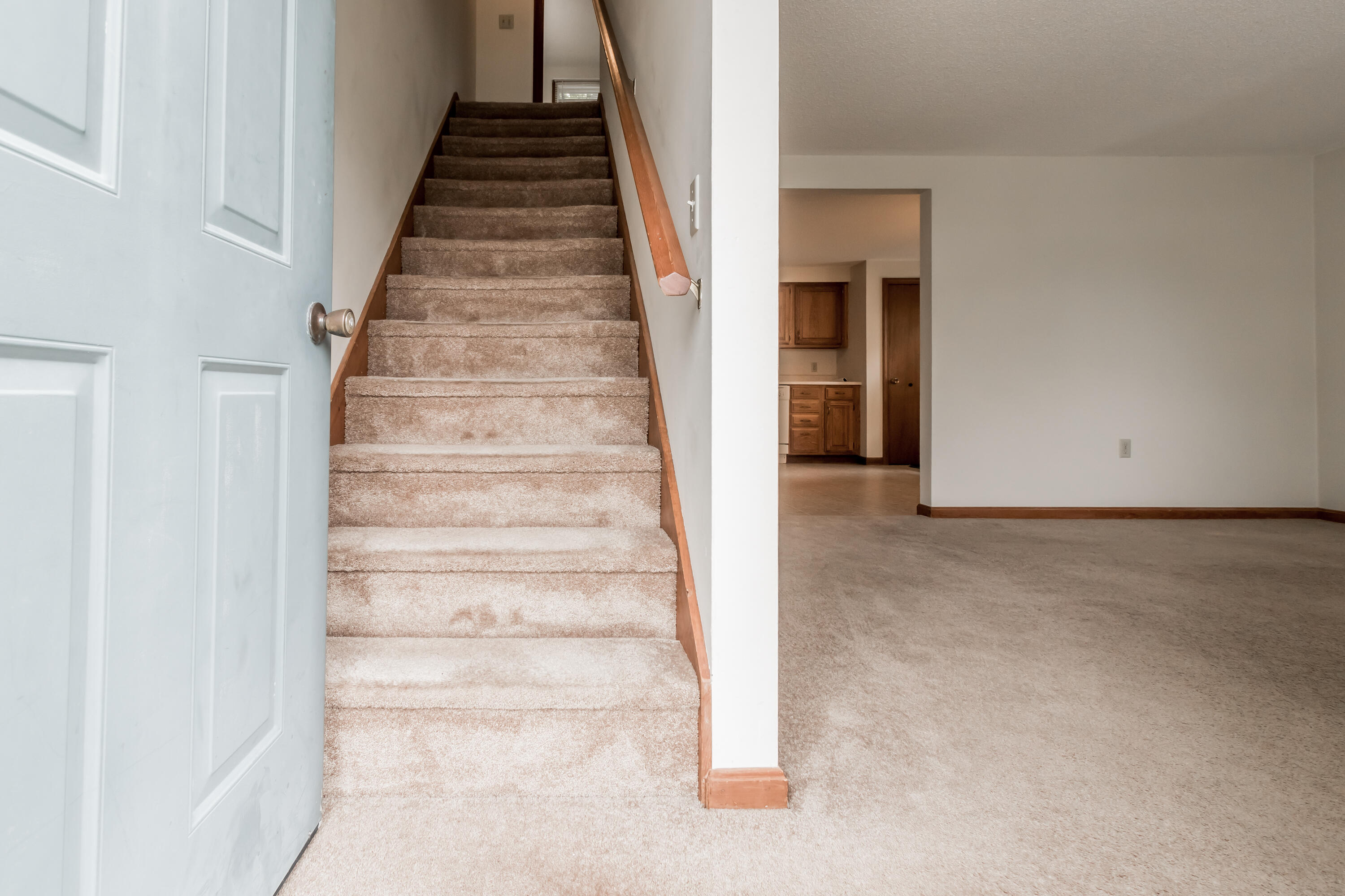 17 Avalon Road Portland, ME 04103 - Photo 13 of 20 Entrance