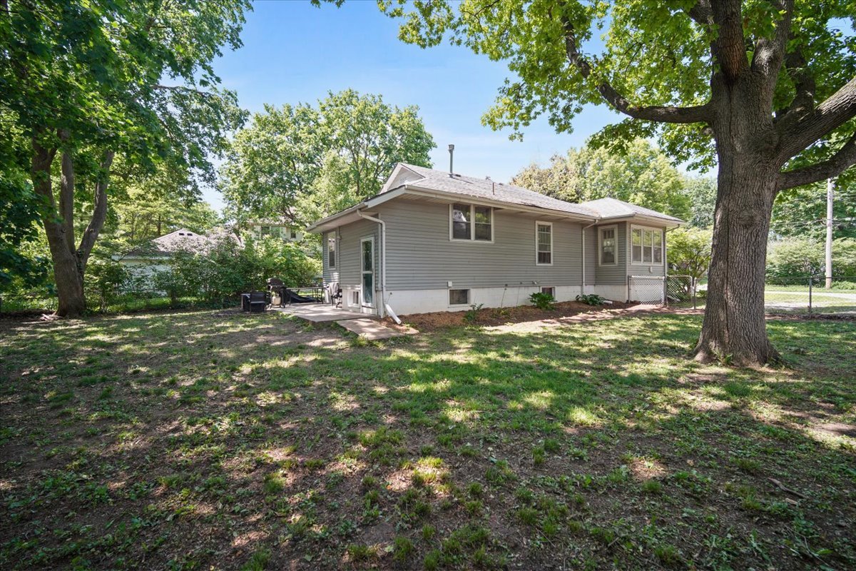 803 Osage Street Normal, IL 61761 - Photo 30 of 35